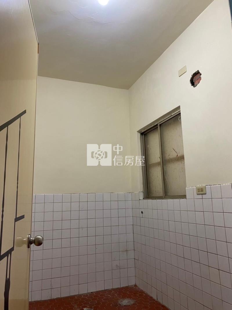 自由街透天房屋室內格局與周邊環境