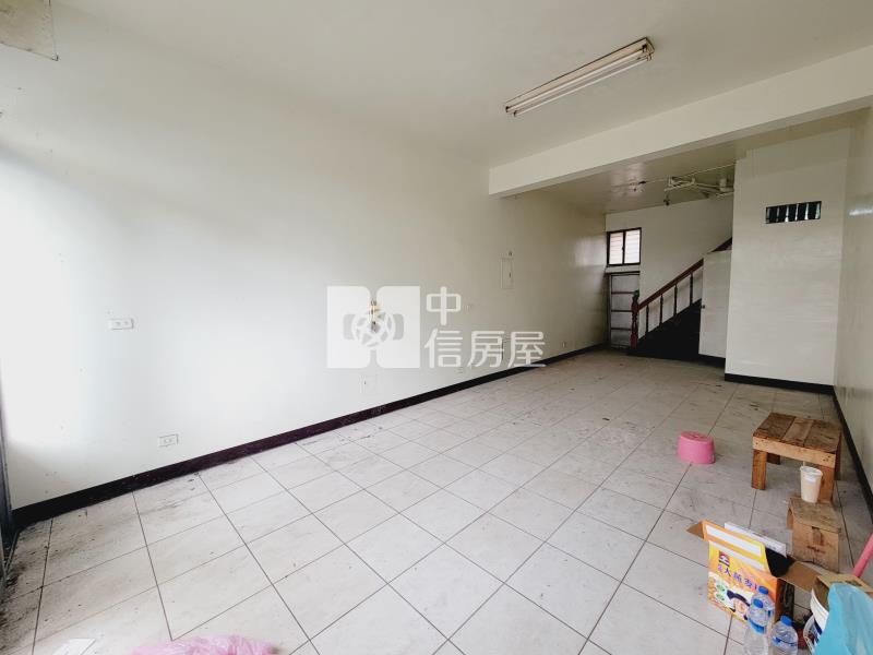 【奔馳】大皇冠社區透店4房房屋室內格局與周邊環境