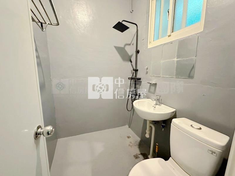 AZ12迴龍萬壽鼎家房屋室內格局與周邊環境