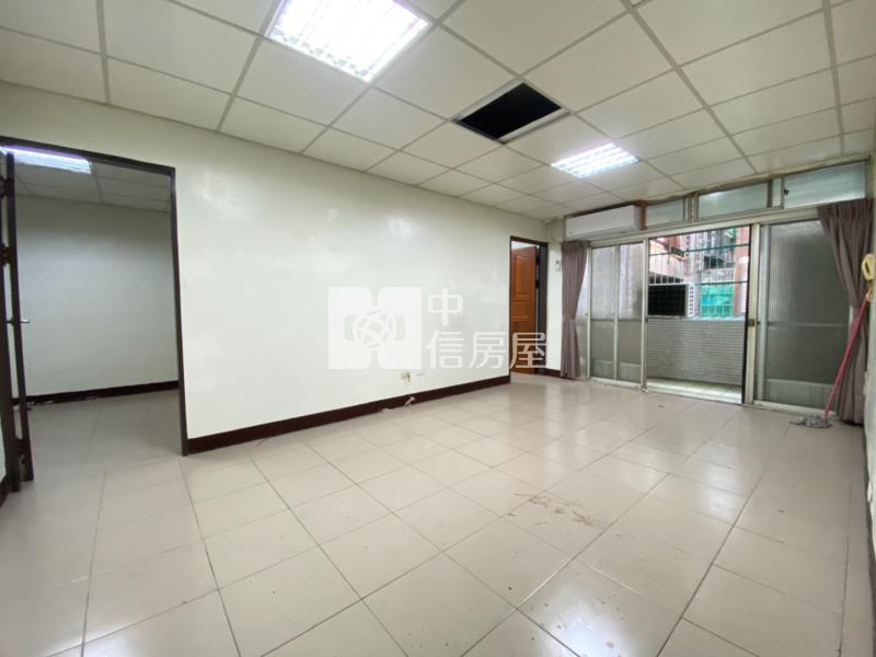 近桃園後站,桃鶯路商圈,低總價二樓公寓房屋室內格局與周邊環境