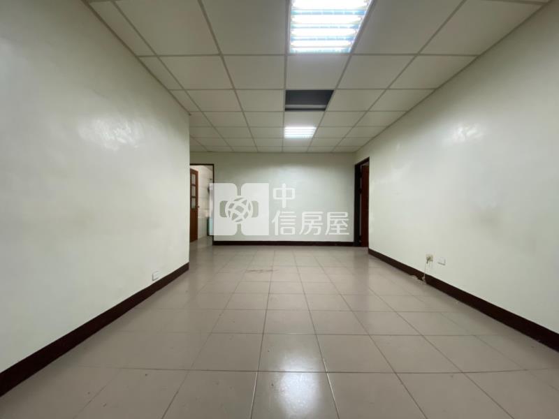 近桃園後站,桃鶯路商圈,低總價二樓公寓房屋室內格局與周邊環境