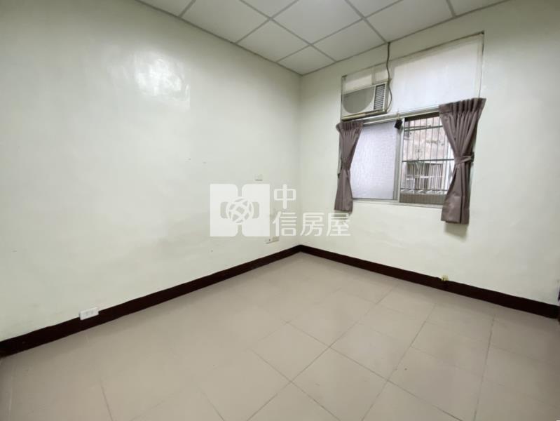 近桃園後站,桃鶯路商圈,低總價二樓公寓房屋室內格局與周邊環境