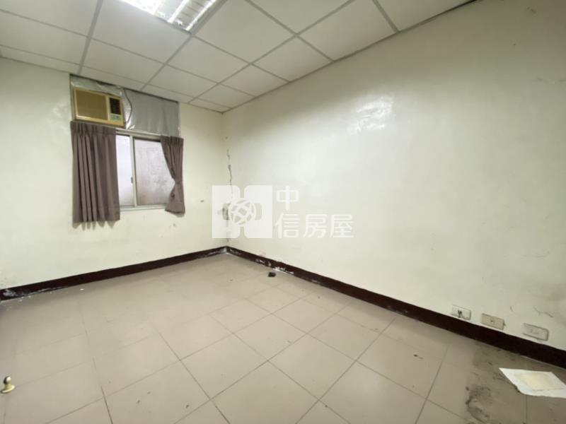 近桃園後站,桃鶯路商圈,低總價二樓公寓房屋室內格局與周邊環境