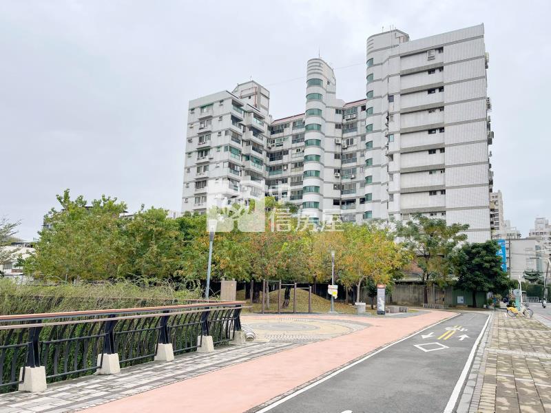 漢武第面公園3房平車房屋室內格局與周邊環境