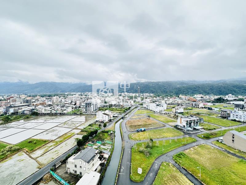 精品溫泉度假宅房屋室內格局與周邊環境