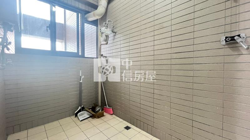 水岸之星高樓採光精美三房房屋室內格局與周邊環境