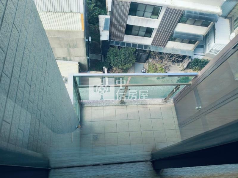 頭份市中心優質小豪宅房屋室內格局與周邊環境