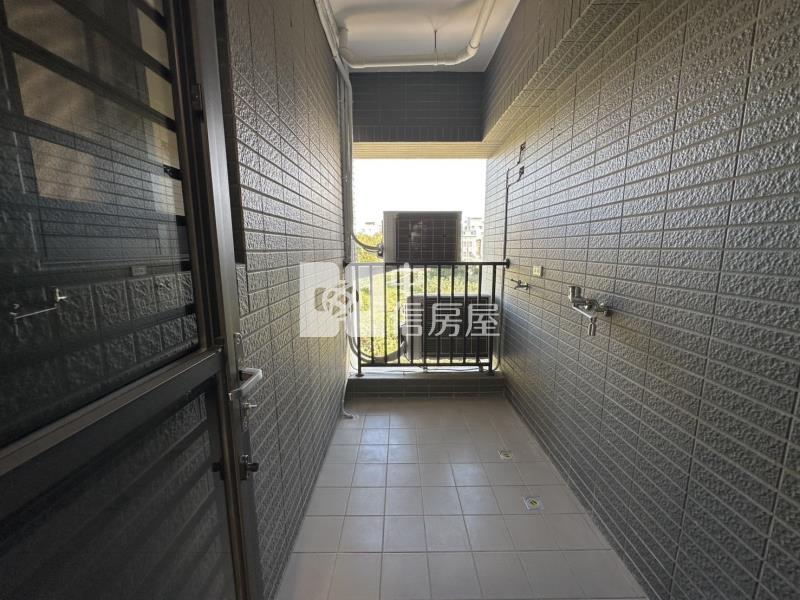 皇家極光|沙鹿市中心|絕版大兩房平車房屋室內格局與周邊環境