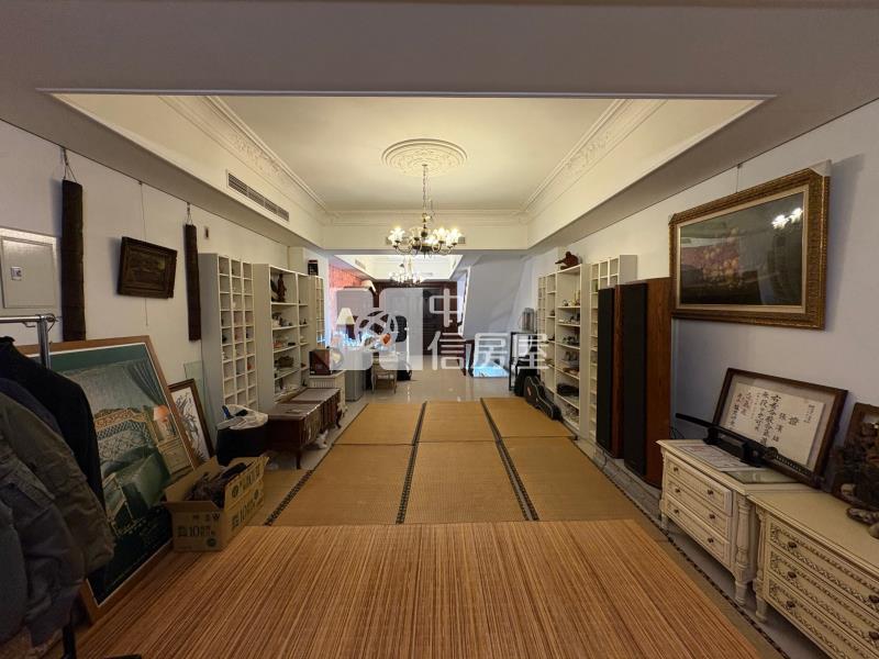 安平歐式百萬裝潢百坪店住房屋室內格局與周邊環境