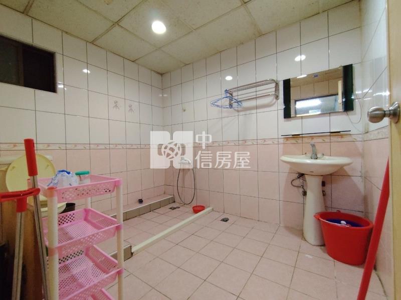 桃園收租美屋房屋室內格局與周邊環境