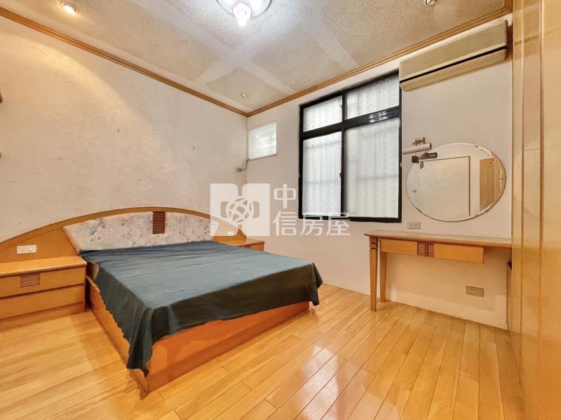美麗新大地坪雙車別墅房屋室內格局與周邊環境