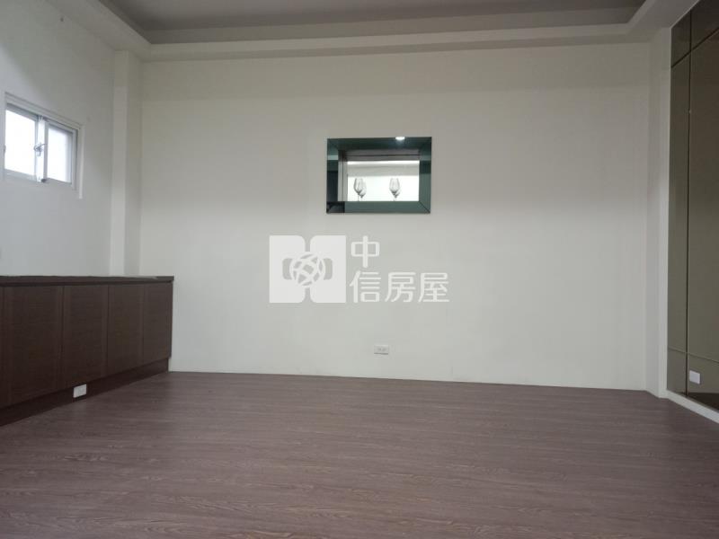 友愛商圈三角窗店住房屋室內格局與周邊環境
