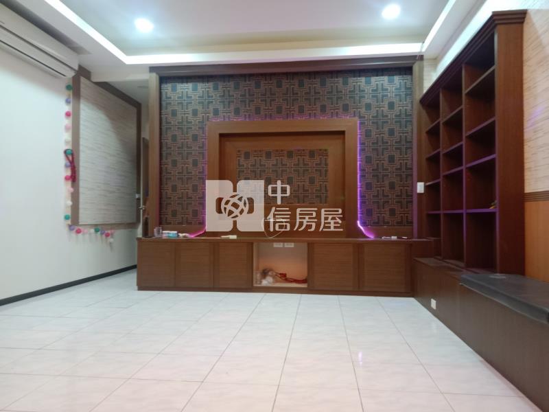 友愛商圈三角窗店住房屋室內格局與周邊環境