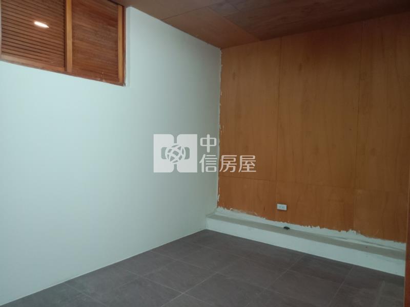 友愛商圈三角窗店住房屋室內格局與周邊環境