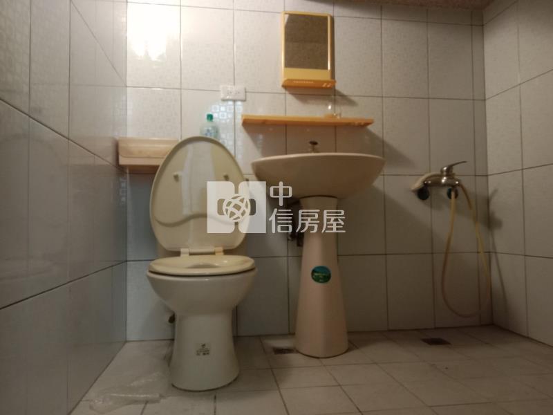 友愛商圈三角窗店住房屋室內格局與周邊環境