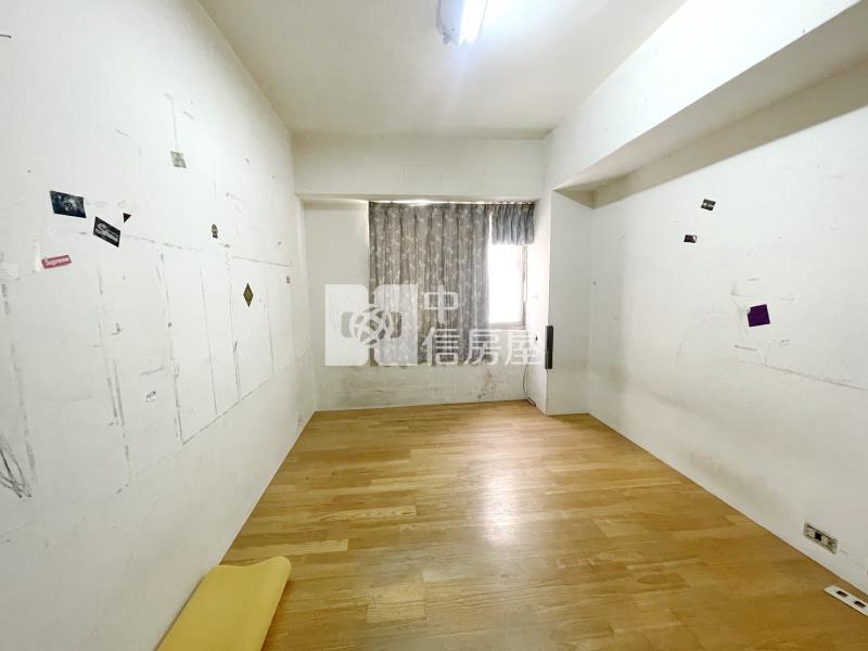 旅順路角店+車位房屋室內格局與周邊環境