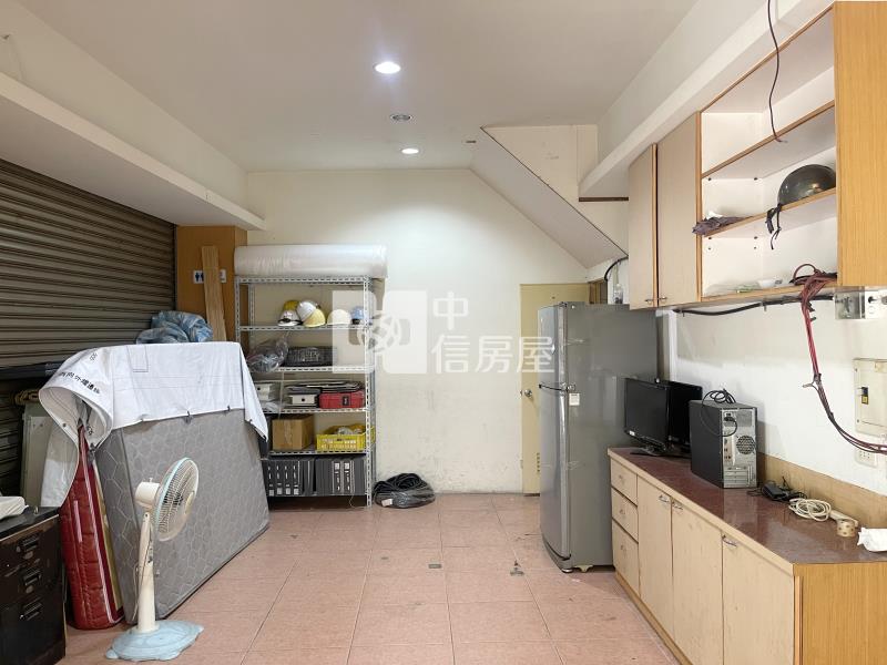 旅順路角店+車位房屋室內格局與周邊環境