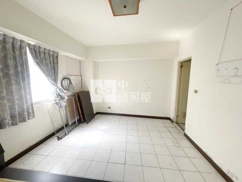 旅順路角店+車位房屋室內格局與周邊環境