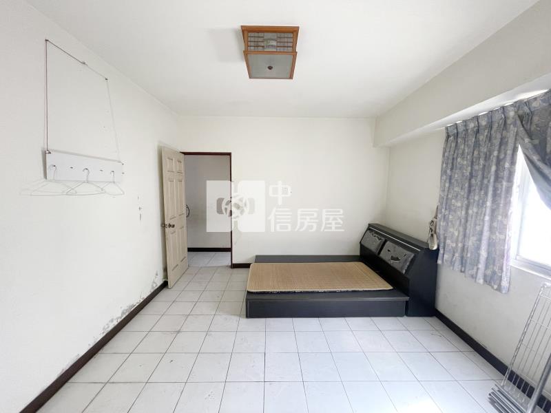 旅順路角店+車位房屋室內格局與周邊環境