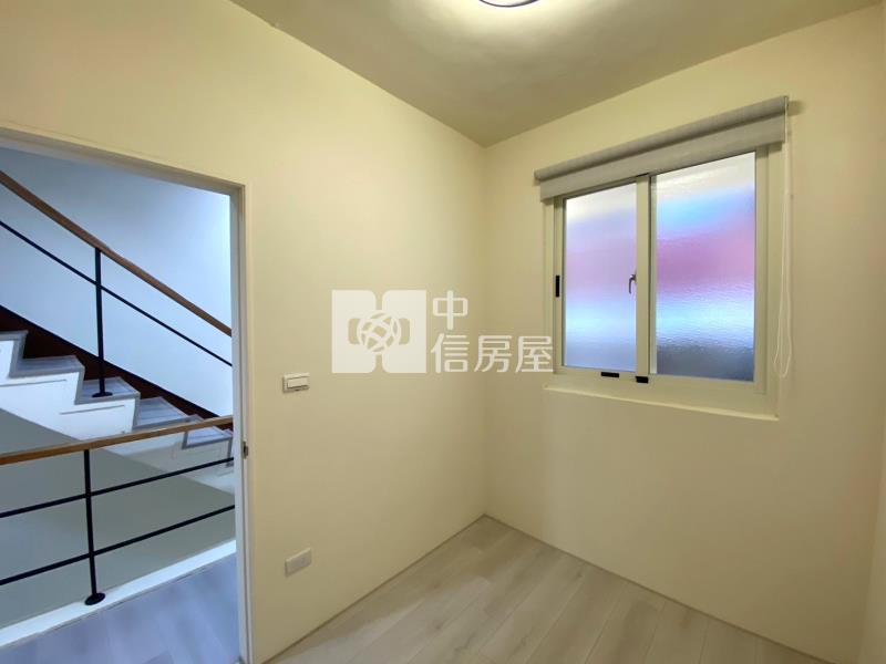 文心崇德捷運全新整理透天房屋室內格局與周邊環境