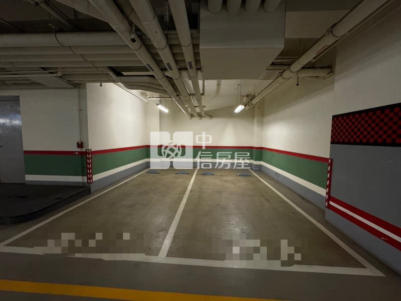 秋紅谷高樓層裝潢視野戶+雙平車房屋室內格局與周邊環境