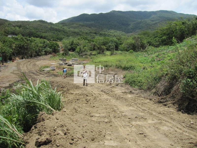 滿洲鄉丙種用地A房屋室內格局與周邊環境