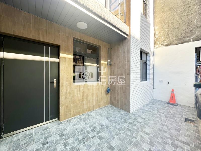中興商圈前院孝親別墅房屋室內格局與周邊環境