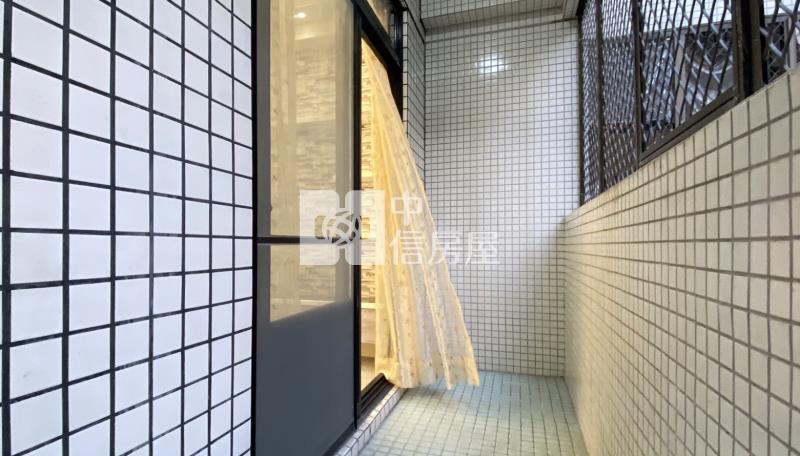 低總價正樹孝商圈漂亮三房房屋室內格局與周邊環境