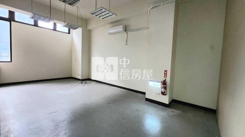 楊梅交流道旁電梯廠房房屋室內格局與周邊環境