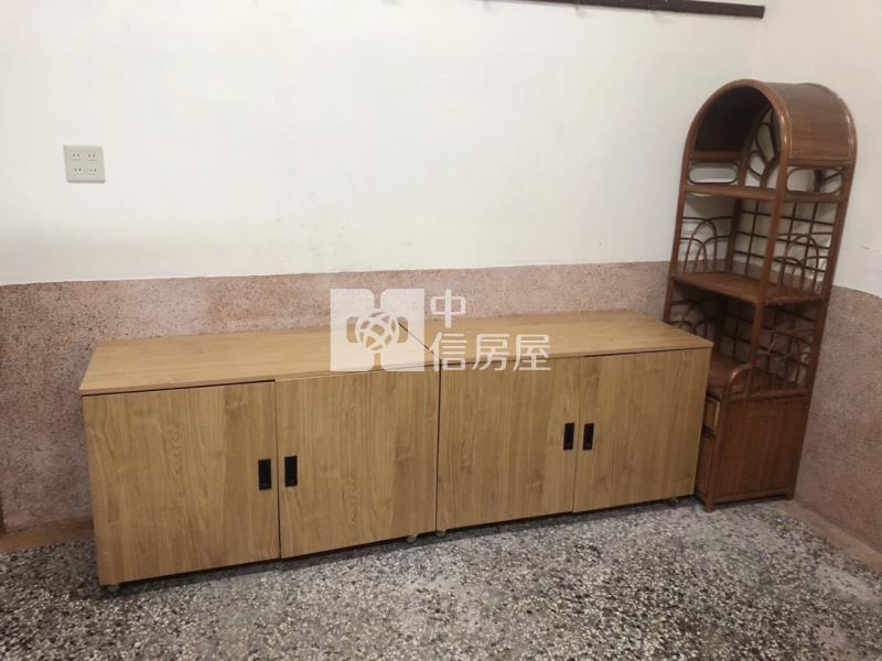 文化中心旁大地坪三套房收租透天房屋室內格局與周邊環境