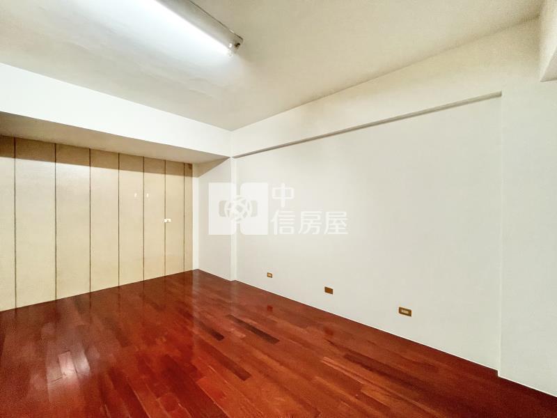 11期大地坪臨路別墅房屋室內格局與周邊環境