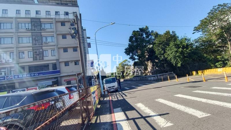 【安家】中壢中山東路文化新村邊間大透天房屋室內格局與周邊環境