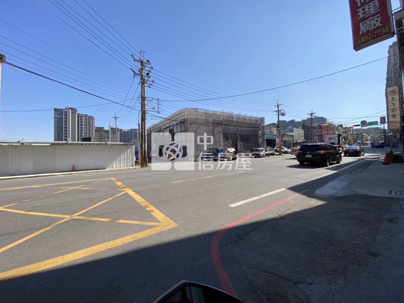 【安家】專任-楊梅埔心市中心轉角建地房屋室內格局與周邊環境