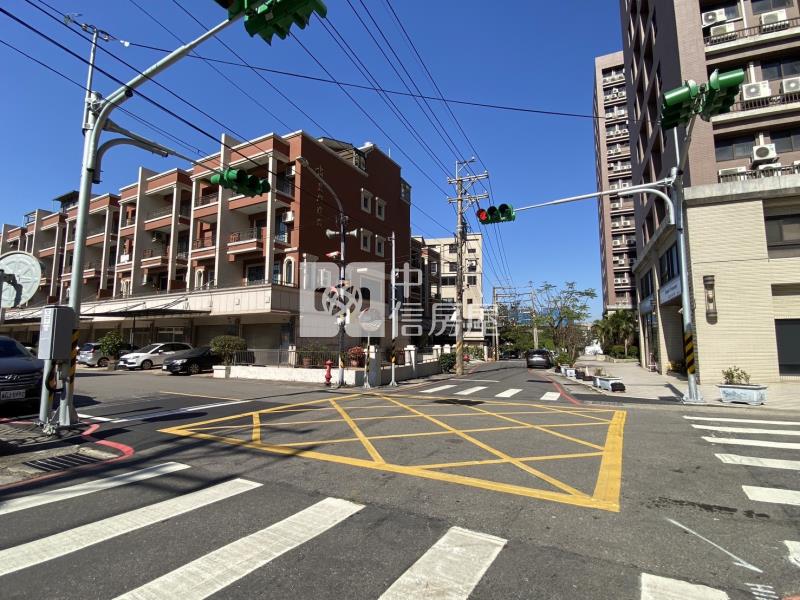 【安家】專任-楊梅埔心市中心轉角建地房屋室內格局與周邊環境