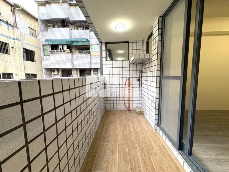曉明中國3房車位房屋室內格局與周邊環境