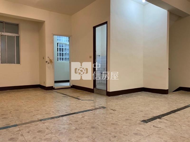 山仔頂工業區旁透天房屋室內格局與周邊環境