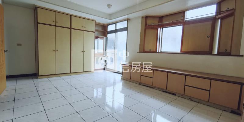 榮光美屋房屋室內格局與周邊環境