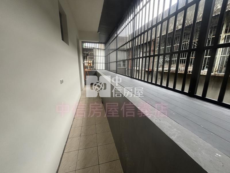 正市府核心漂亮3房公寓房屋室內格局與周邊環境