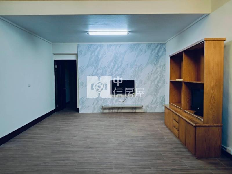 頭份雙學區整新美透房屋室內格局與周邊環境