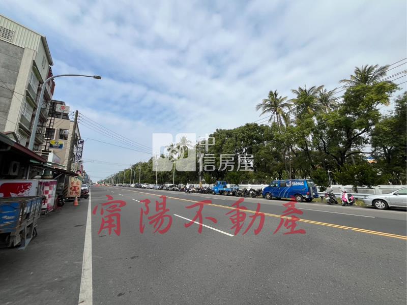 岡山87期旁三店面房屋室內格局與周邊環境