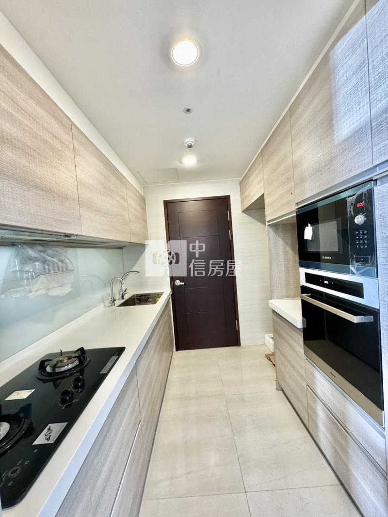 鼎藏帝景無敵景觀全新三房車房屋室內格局與周邊環境