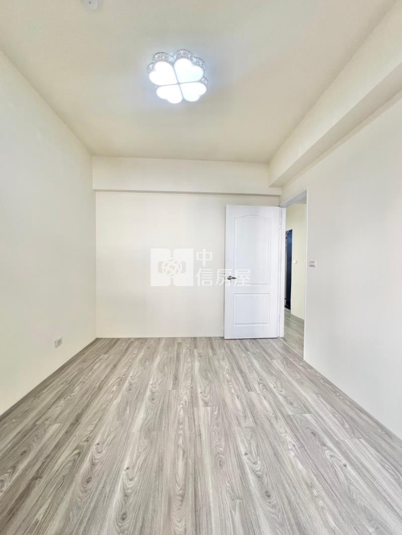 臨近曉明女中電梯3+1房房屋室內格局與周邊環境