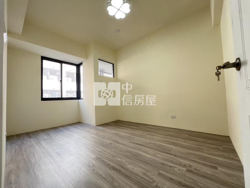 漢口天津商圈前後陽台3+1房車位房屋室內格局與周邊環境
