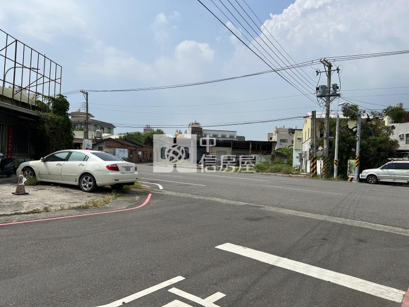 安南十二佃三角窗店建地房屋室內格局與周邊環境