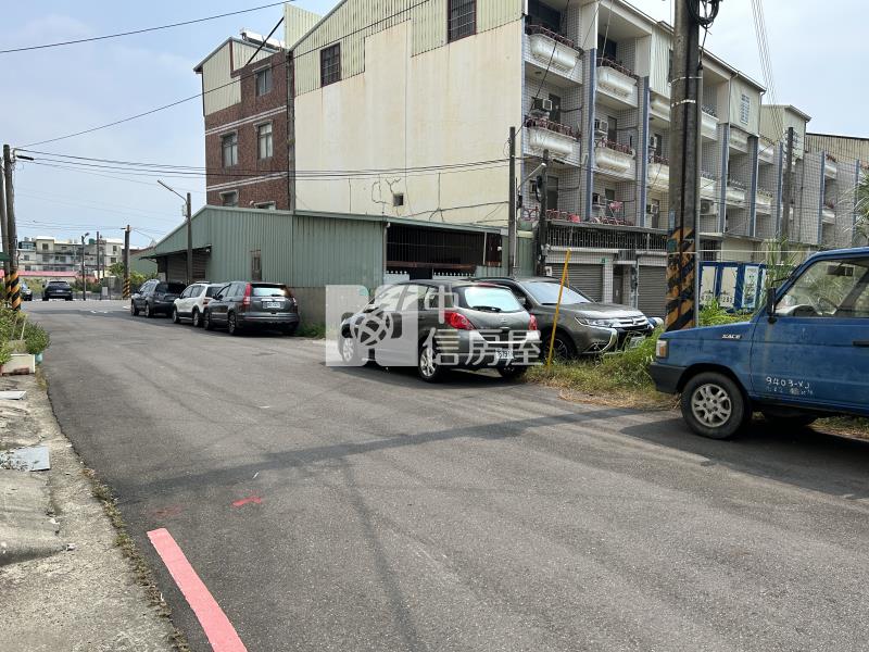 安南十二佃三角窗店建地房屋室內格局與周邊環境