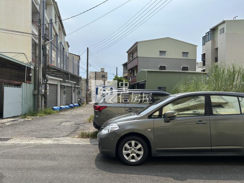 安南十二佃三角窗店建地房屋室內格局與周邊環境