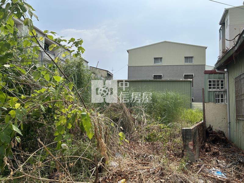 安南神榕三角窗店建地房屋室內格局與周邊環境