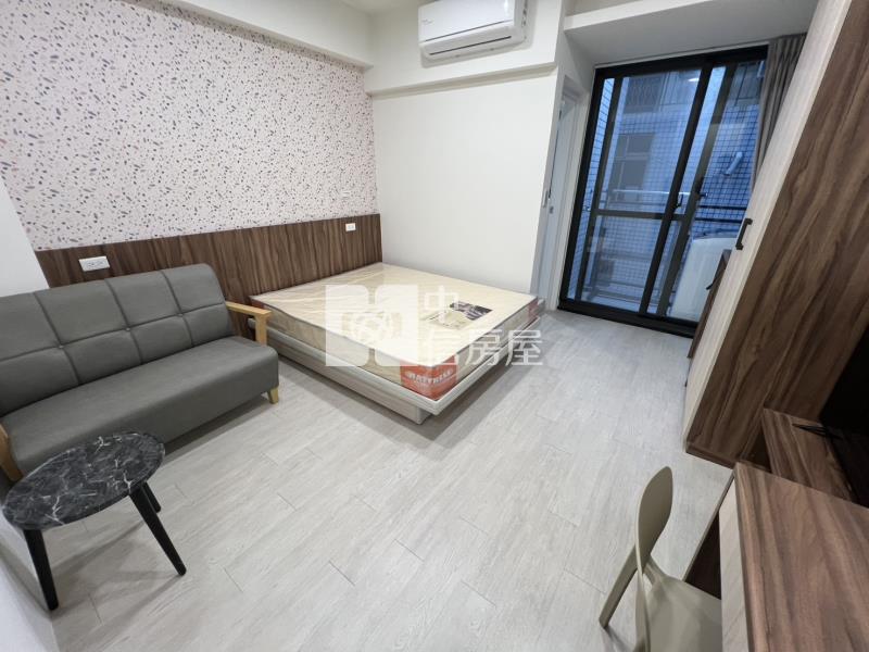 中國醫全新15間電梯透套房屋室內格局與周邊環境
