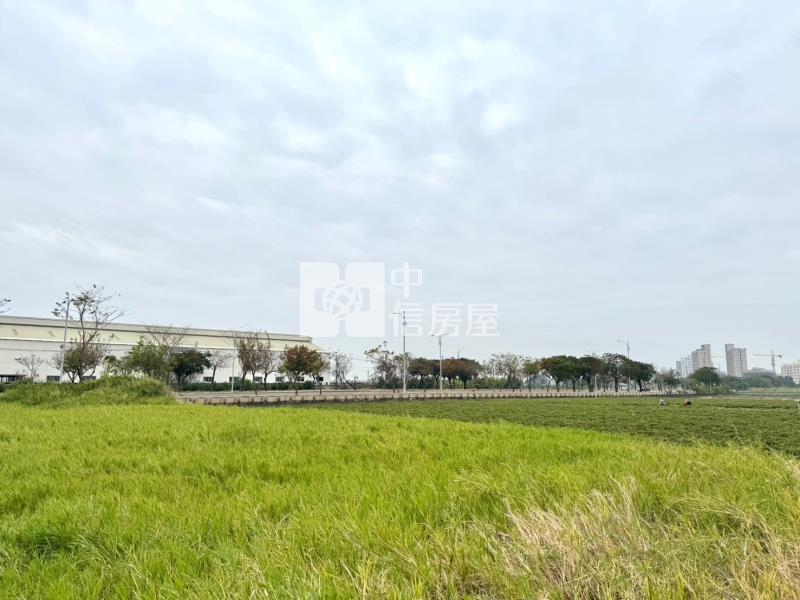 南科LM區旁都計內農地房屋室內格局與周邊環境