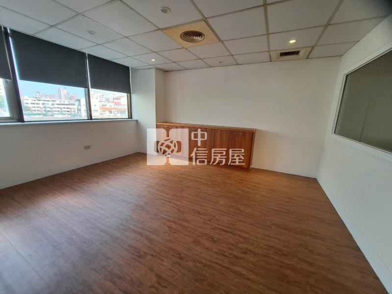 五福國中低公設華廈房屋室內格局與周邊環境